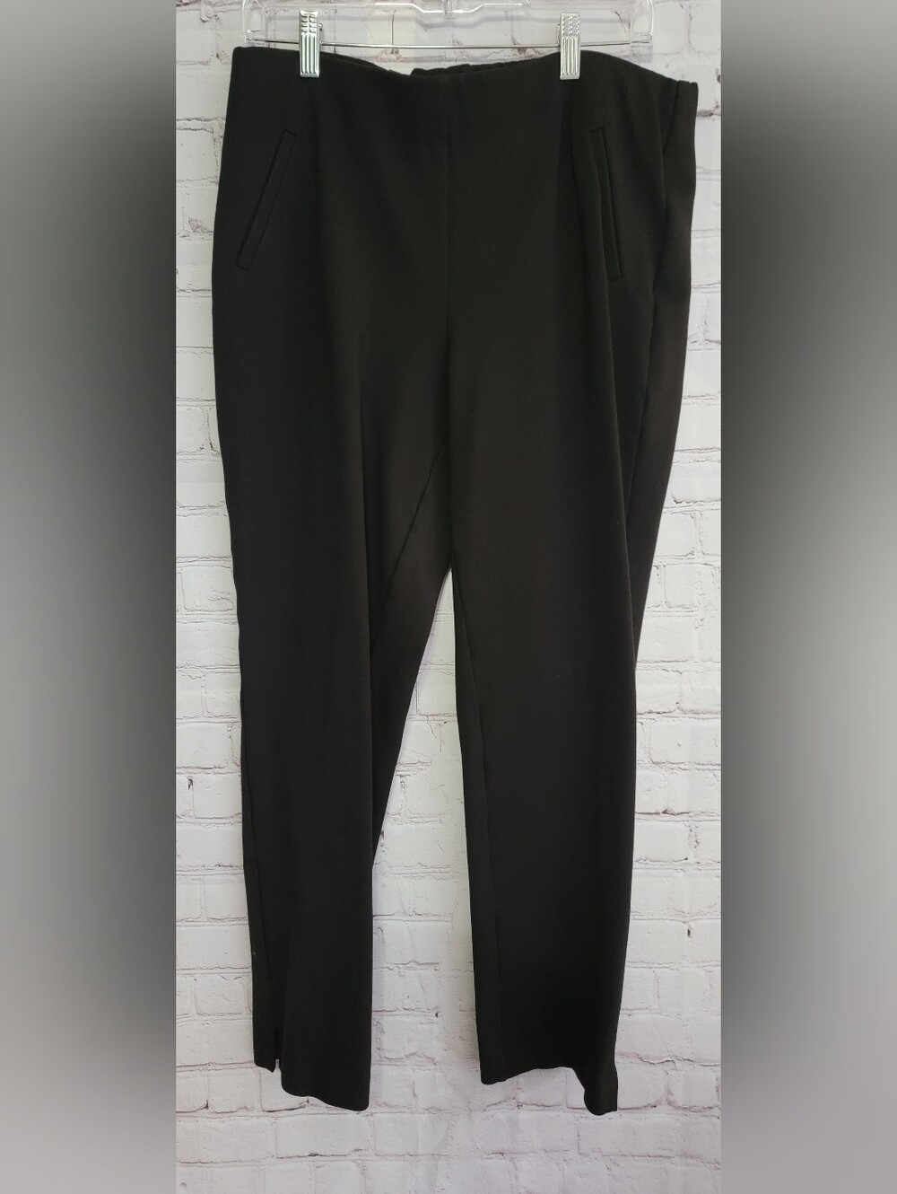 Chico's Classic Black Women's Tailored Pants Size 2.5